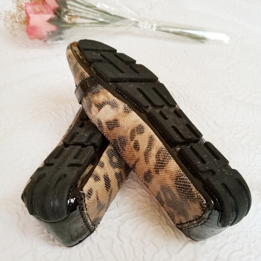 Circa Joan & David Women Snake Print Driving Loafers Shoes - Picture 6 of 8